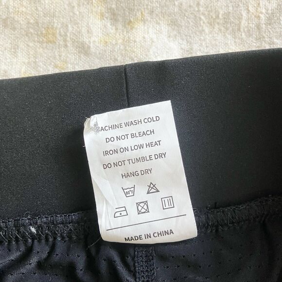 Iuga Size Small Pleated Tennis Skirt Black S - Picture 5 of 5